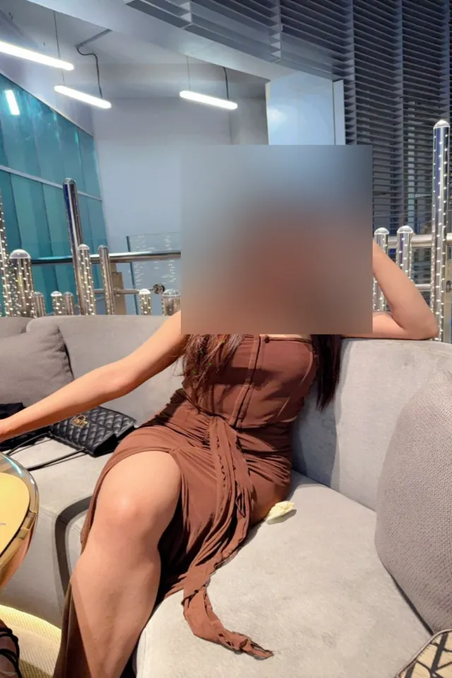 519 Pakistani TikToker Model — Dubai Escort